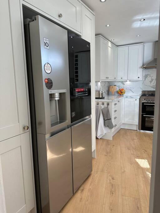 Stylish, Smart & Fun 4 Bed Home London Exterior foto
