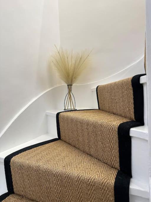 Stylish, Smart & Fun 4 Bed Home London Exterior foto