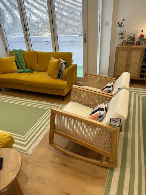Stylish, Smart & Fun 4 Bed Home London Exterior foto
